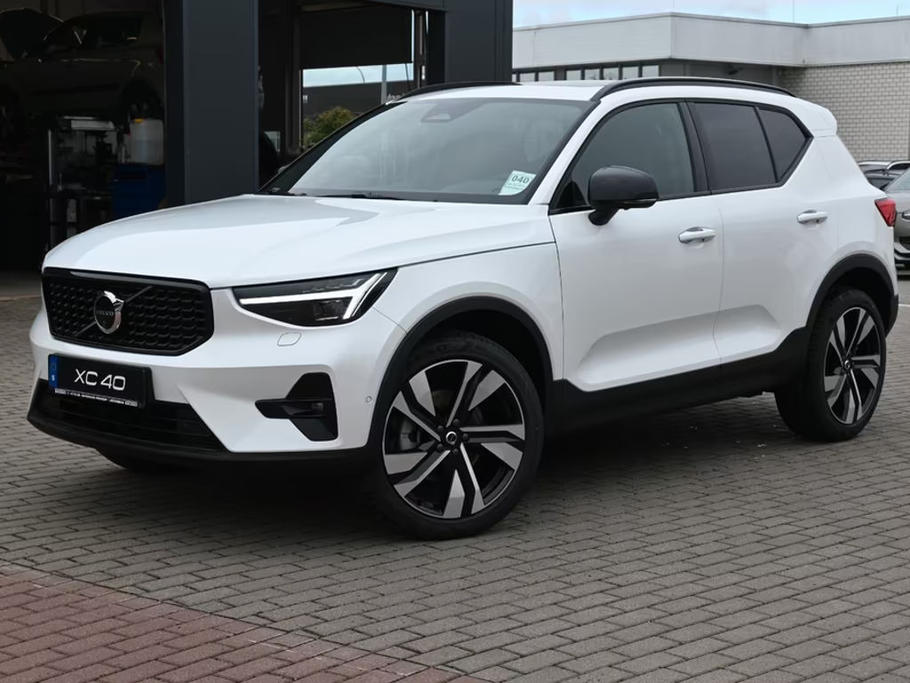 Volvo XC40 Dark Ultra