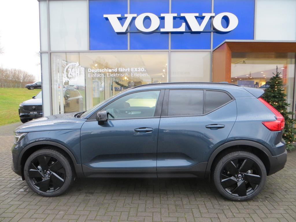 Volvo XC40 Plus