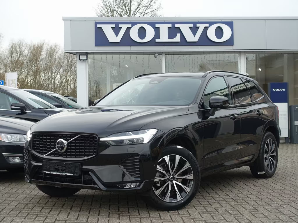 Volvo XC60 AWD Plus Dark