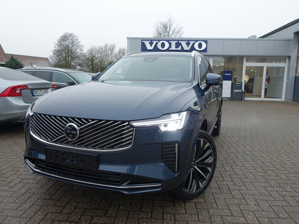 Volvo XC90 AWD T8 Plus