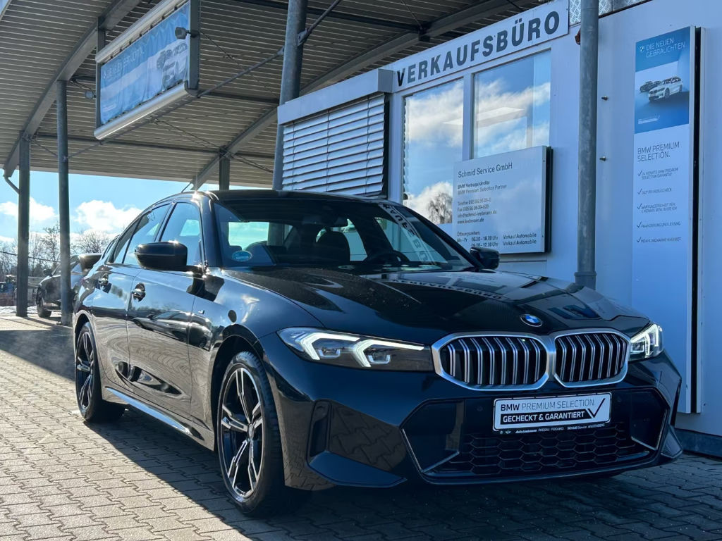 BMW 3 Serie 318 M-Sport Sedan 318i