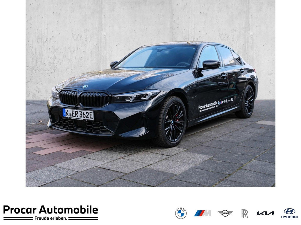 BMW 3 Serie 330 M-Sport xDrive Sedan 330e