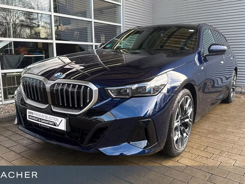 BMW 5 Serie 530 M-Sport xDrive Touring 530e