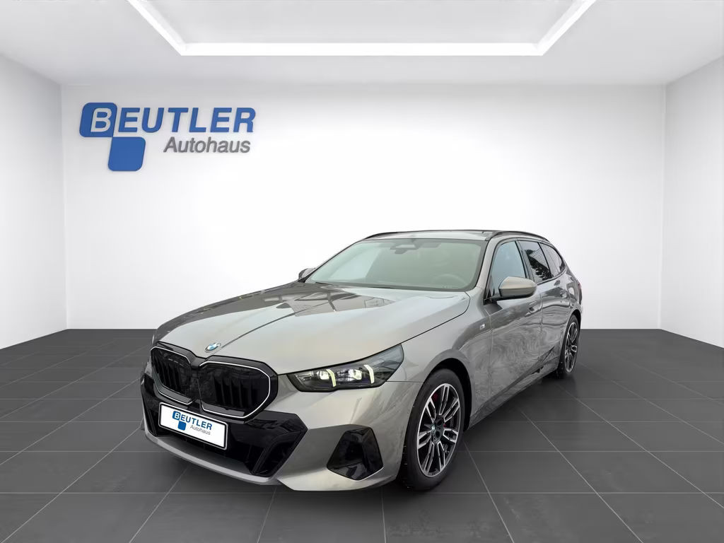 BMW 5 Serie 540 M-Sport xDrive Touring 540d