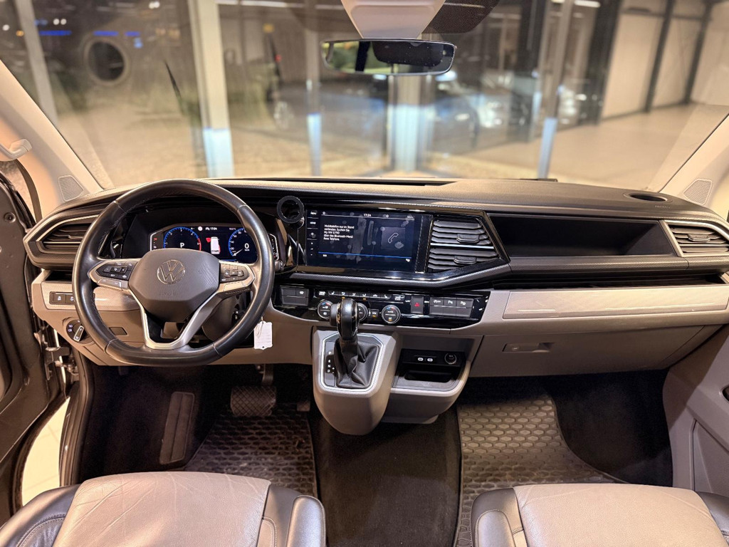 Volkswagen Caravelle