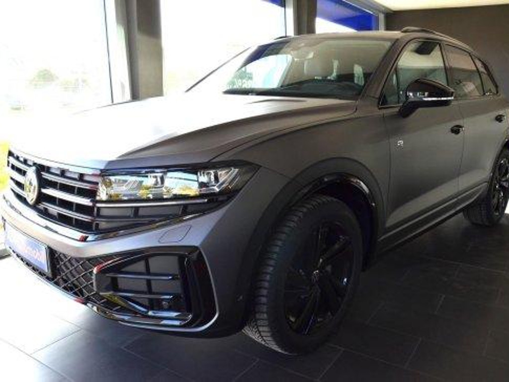 Volkswagen Touareg 4Motion R-Line 3.0 V6 TSI 3.0 V6 TDI