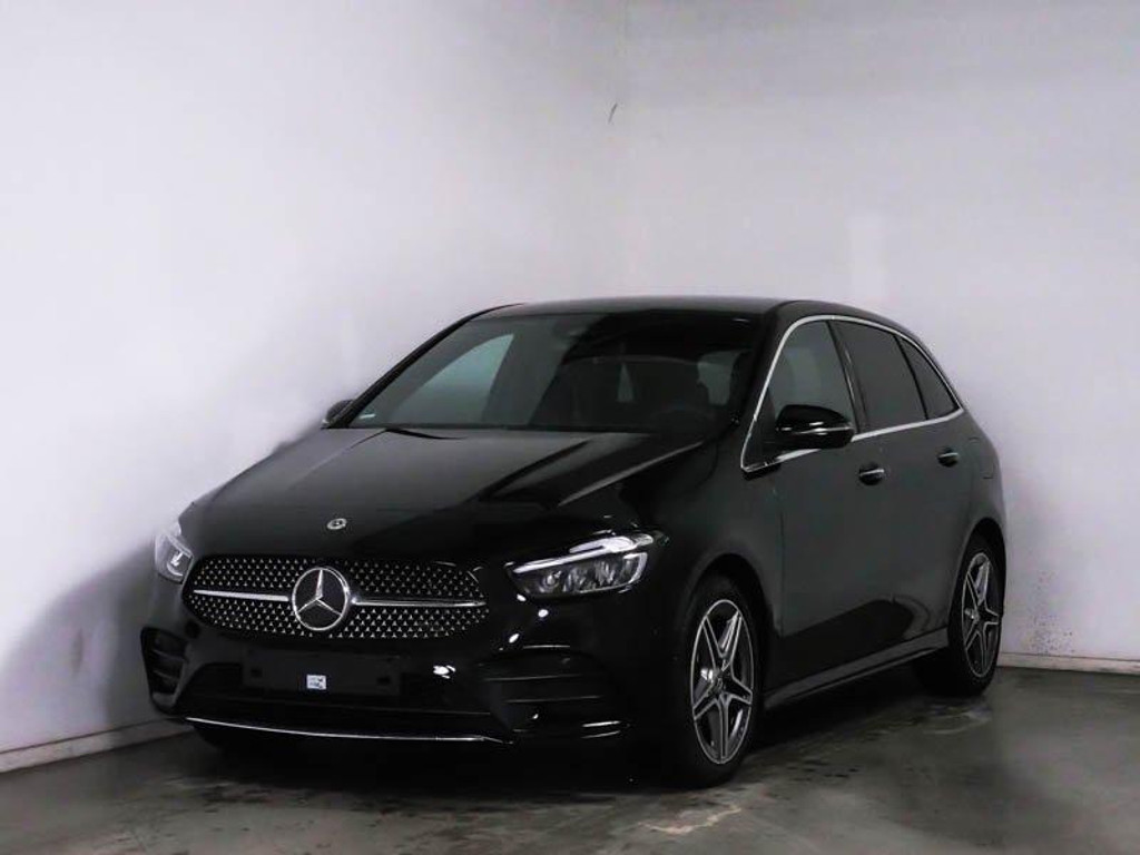 Mercedes-Benz B-Klasse B 250 AMG Line B 250 e Premium Sedan