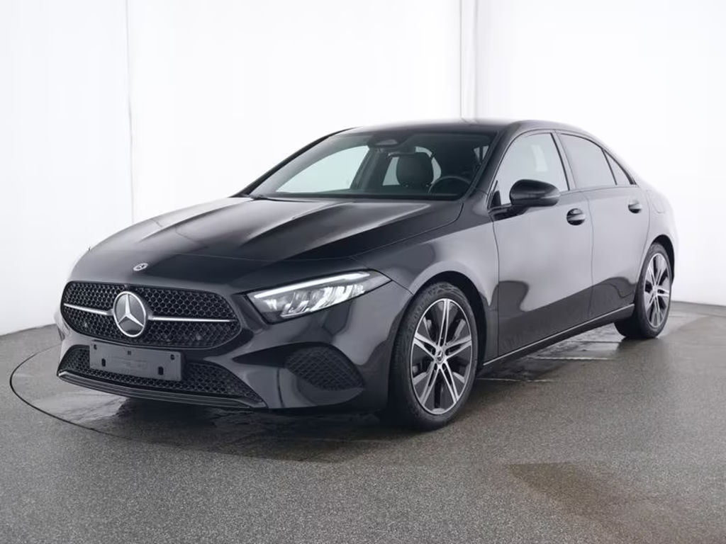 Mercedes-Benz A-Klasse A 200 Progressive A 200 d