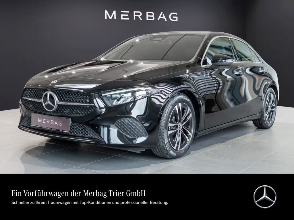 Mercedes-Benz A-Klasse A 200 Limousine ACC AUT DynLicht Fernlichtass.