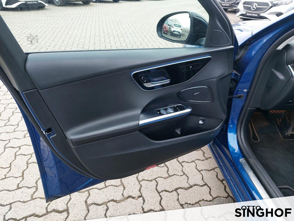 Mercedes-Benz C-Klasse C 300 AVANTGARDE Sedan