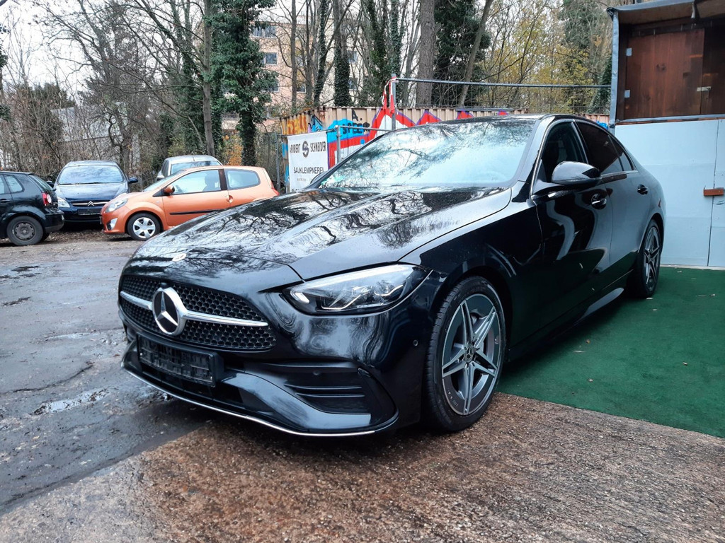 Mercedes-Benz C-Klasse C 300 AMG Line C 300 d Sedan