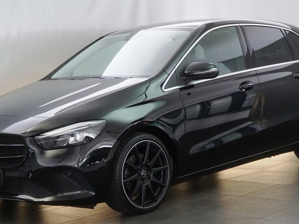 Mercedes-Benz B-Klasse B 220 4MATIC B 220 d
