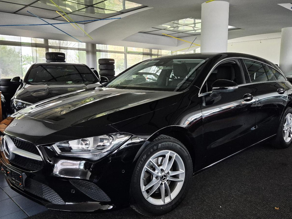 Mercedes-Benz CLA-Klasse CLA 180 Shooting Brake