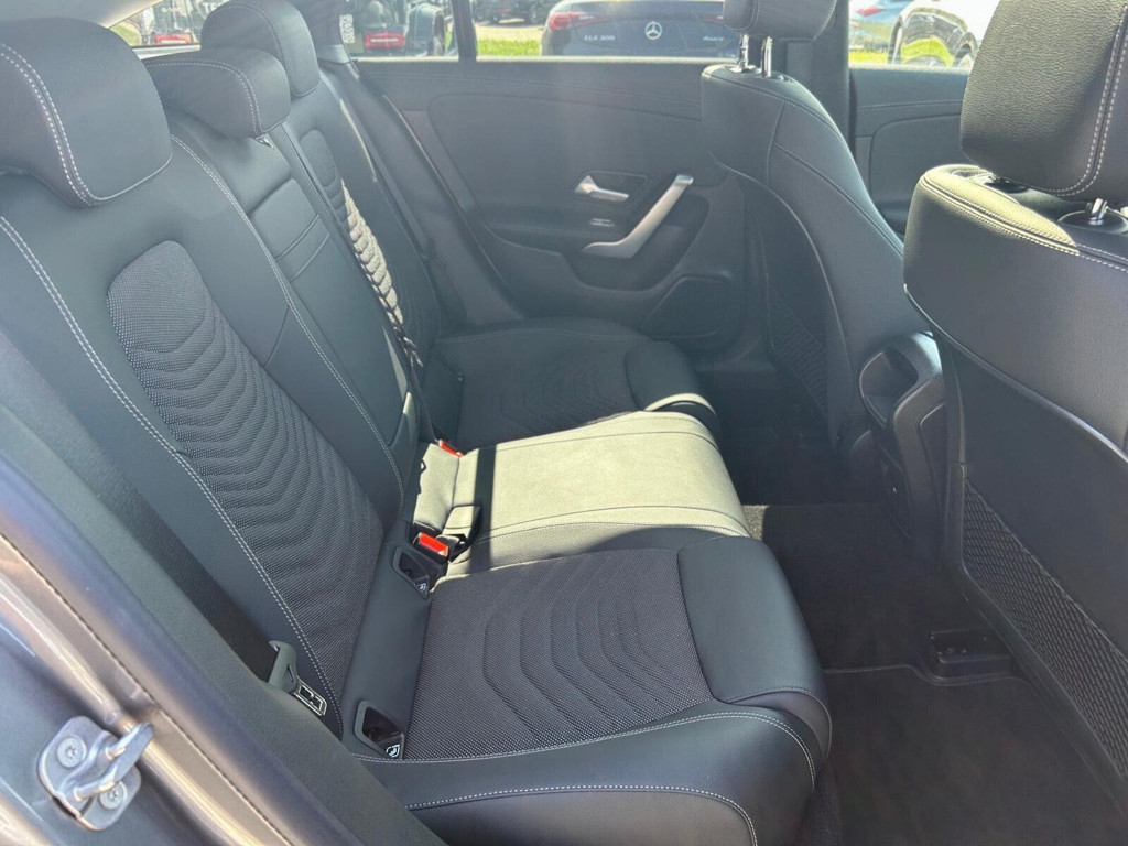 Mercedes-Benz CLA-Klasse CLA 180 Shooting Brake Progressive