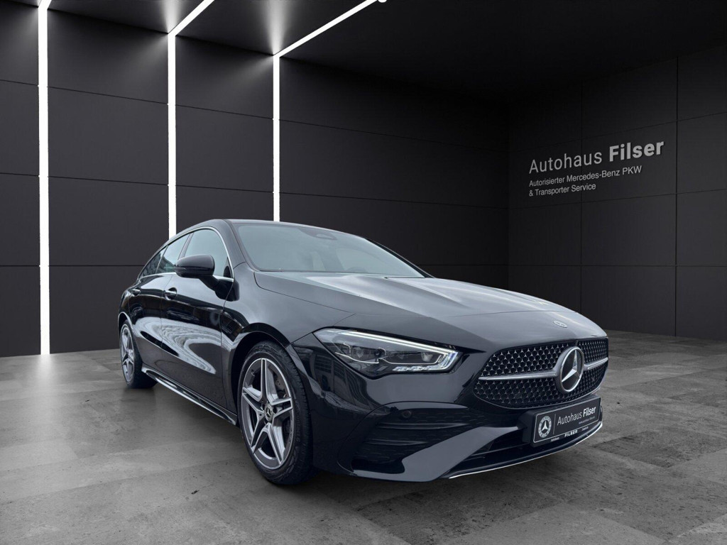 Mercedes-Benz CLA-Klasse CLA 200 AMG Line Shooting Brake