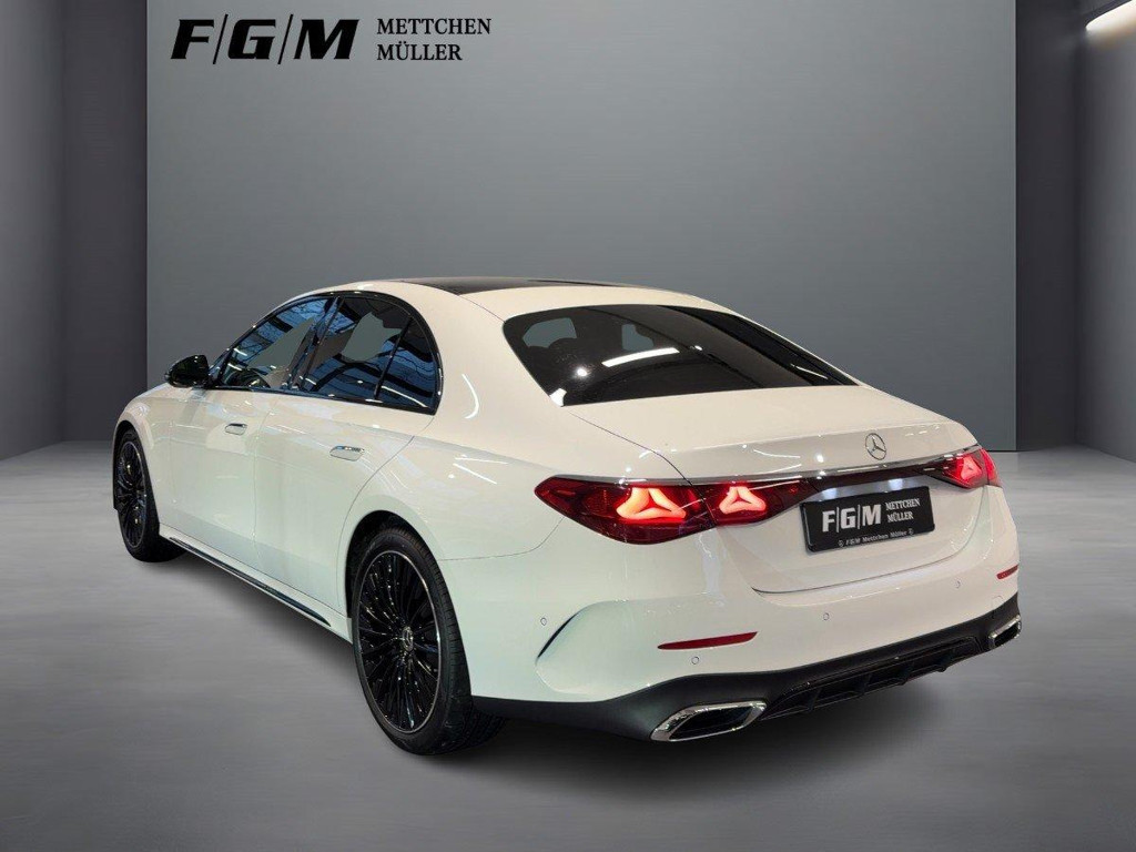 Mercedes-Benz E-Klasse E 200 AMG Line Sedan