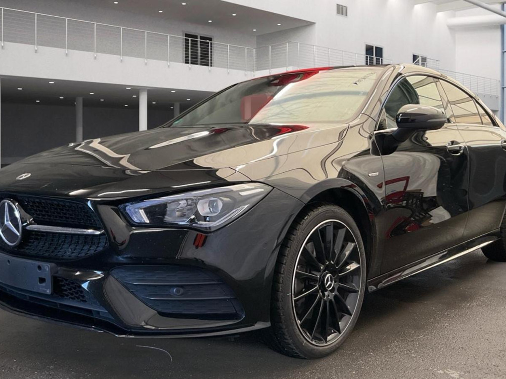 Mercedes-Benz CLA-Klasse CLA 250 AMG Line CLA 250 e