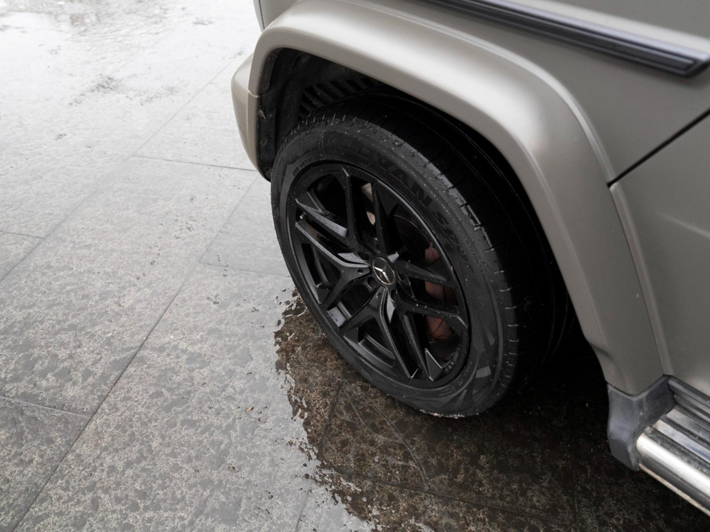 Mercedes-Benz G-Klasse