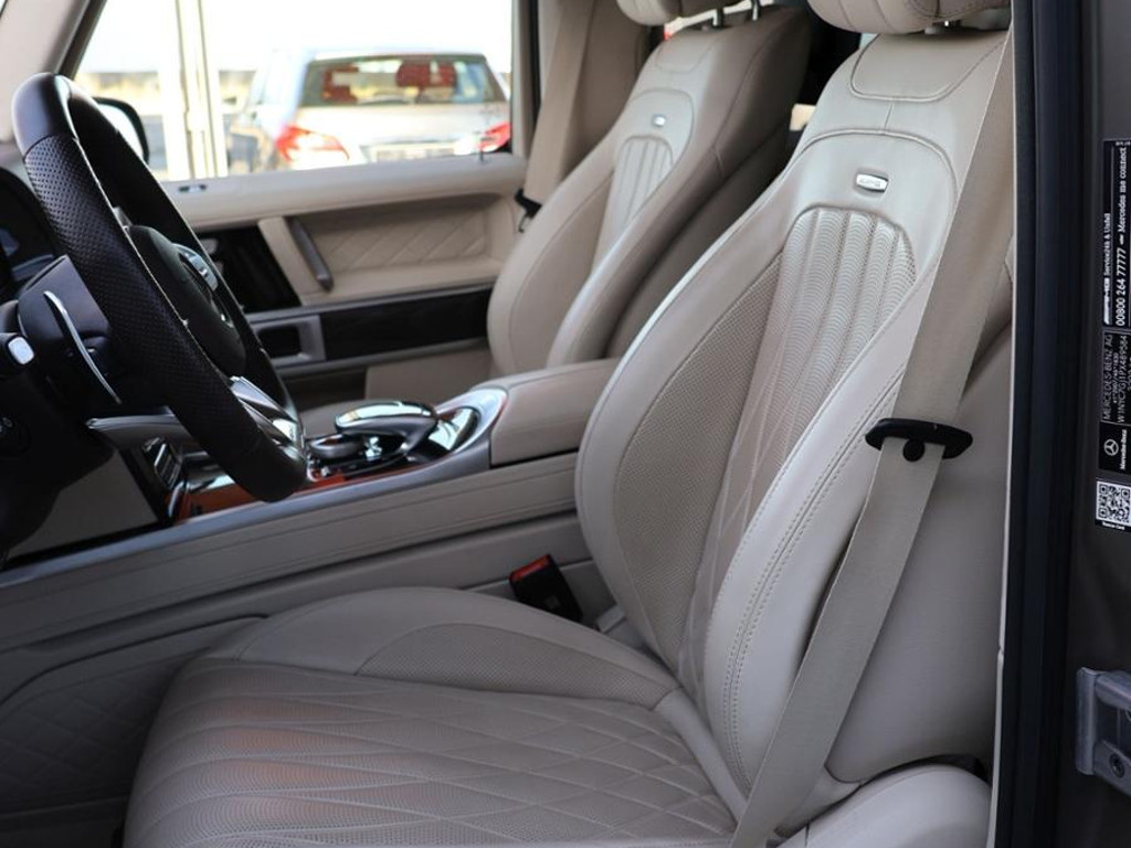 Mercedes-Benz G-Klasse