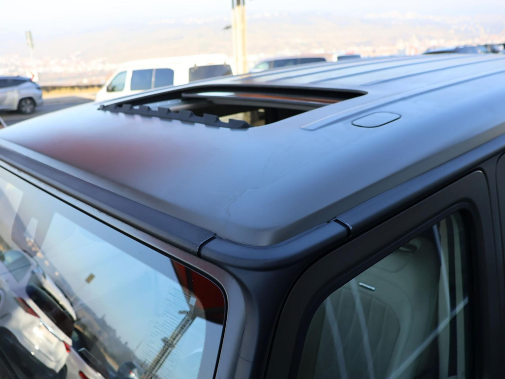 Mercedes-Benz G-Klasse