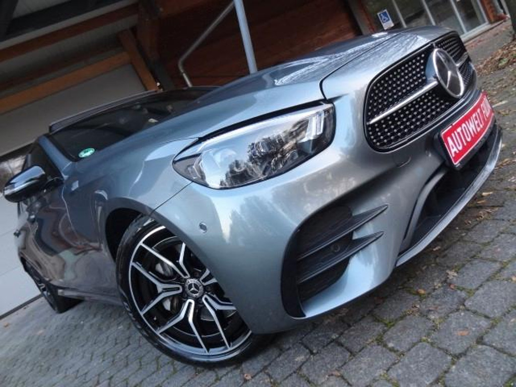 Mercedes-Benz E-Klasse E 400 AMG Line Sedan