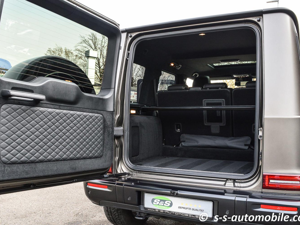 Mercedes-Benz G-Klasse