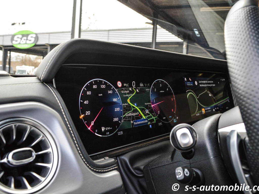 Mercedes-Benz G-Klasse