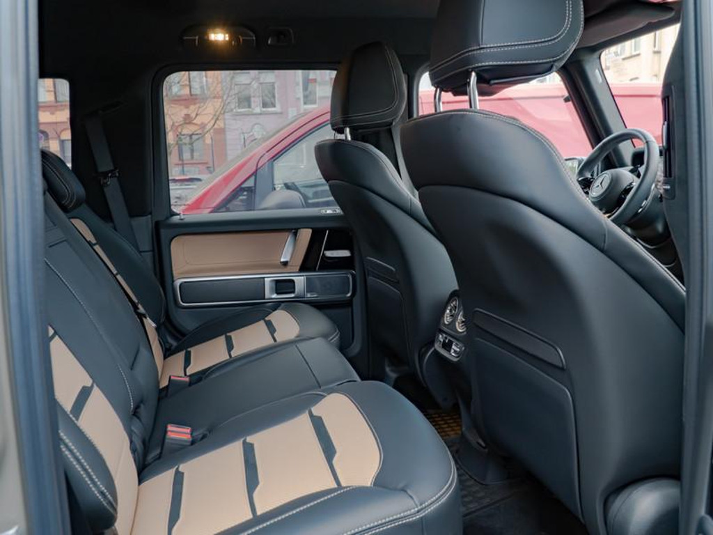 Mercedes-Benz G-Klasse