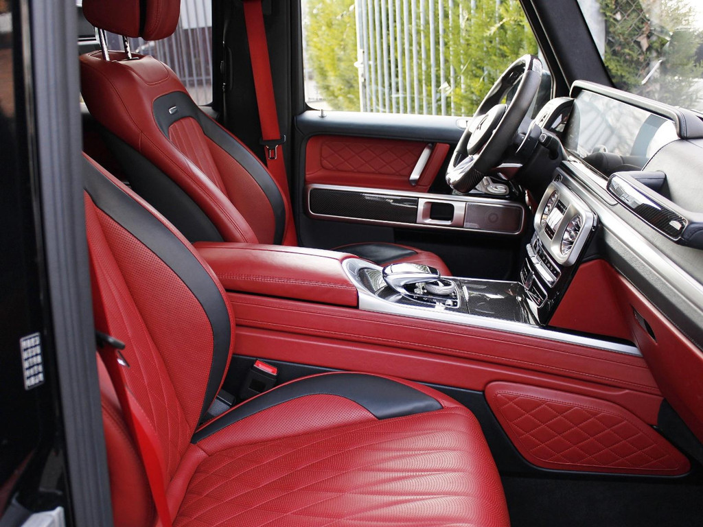 Mercedes-Benz G-Klasse