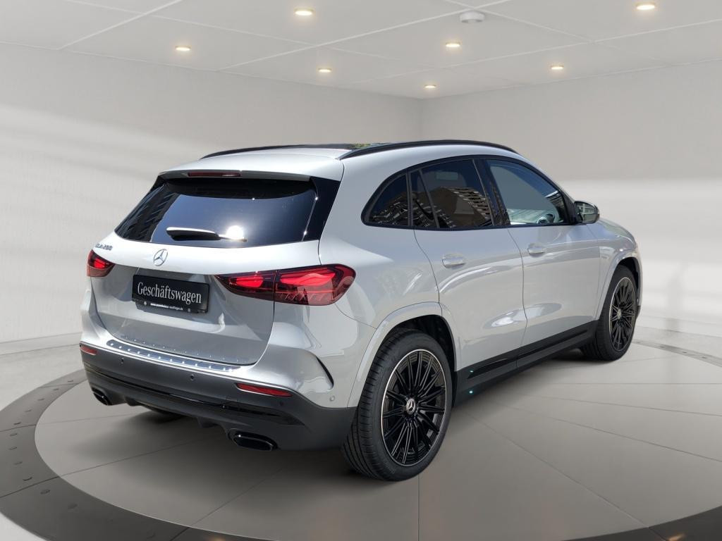 Mercedes-Benz GLA-Klasse