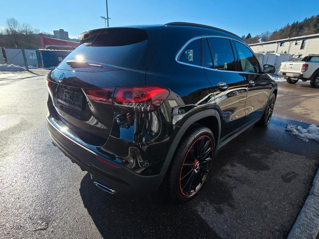 Mercedes-Benz GLA-Klasse