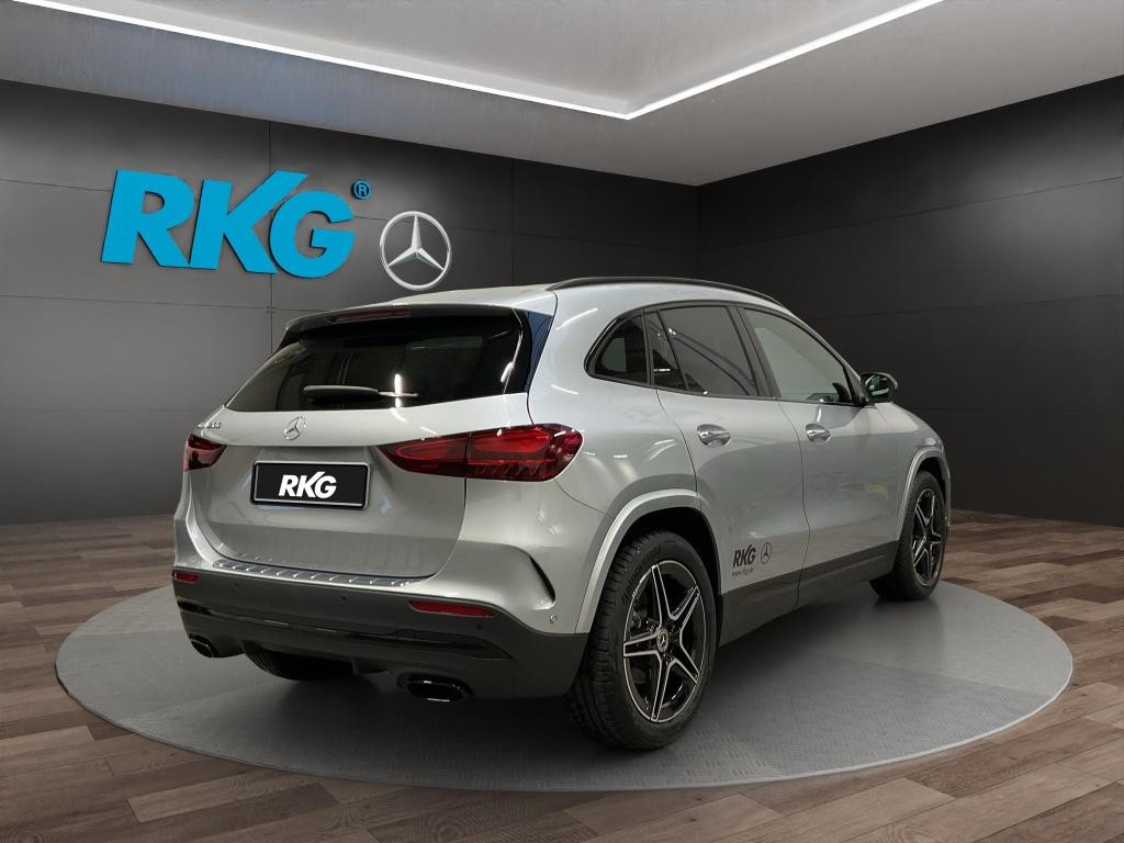 Mercedes-Benz GLA-Klasse GLA 200 AMG Line