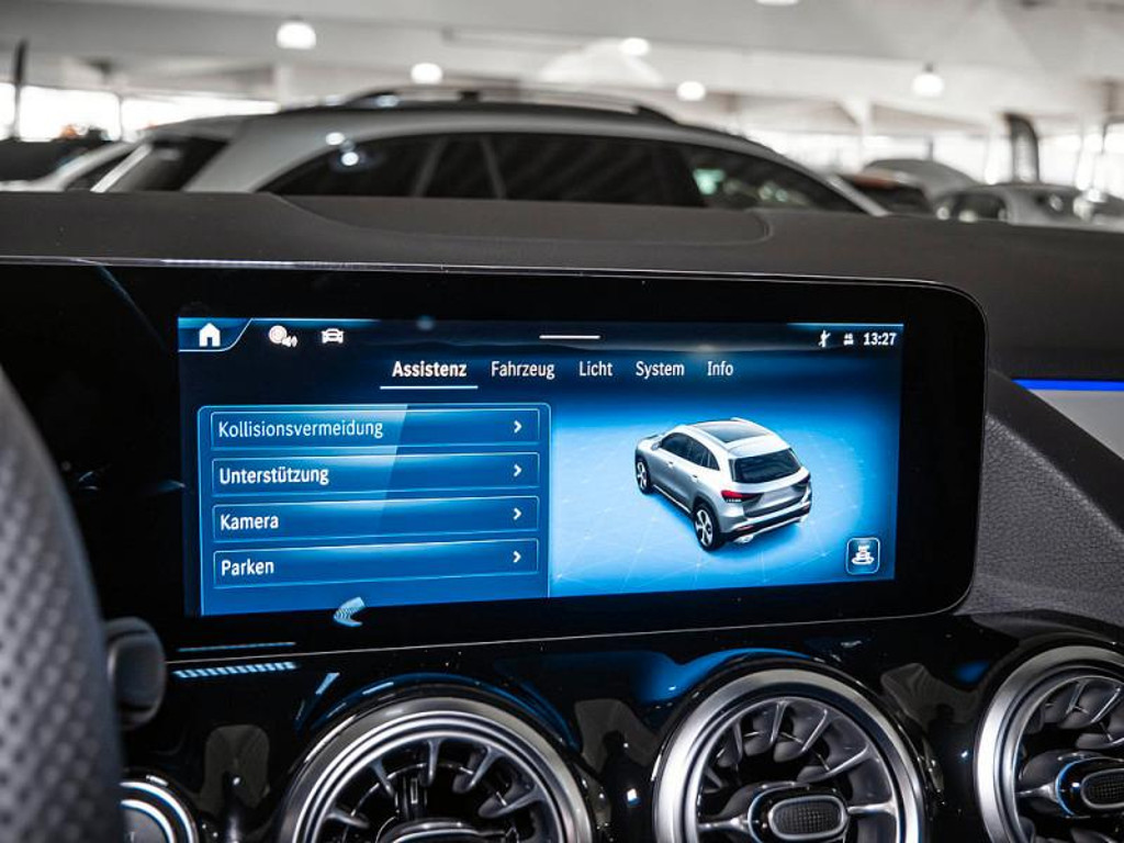 Mercedes-Benz GLA-Klasse