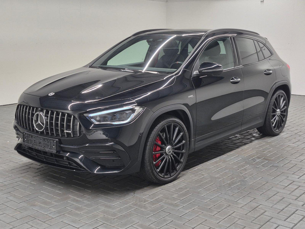 Mercedes-Benz GLA-Klasse GLA 35 AMG AMG Line