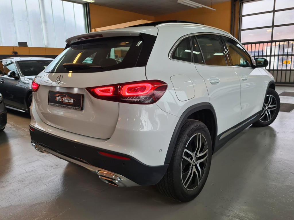 Mercedes-Benz GLA-Klasse