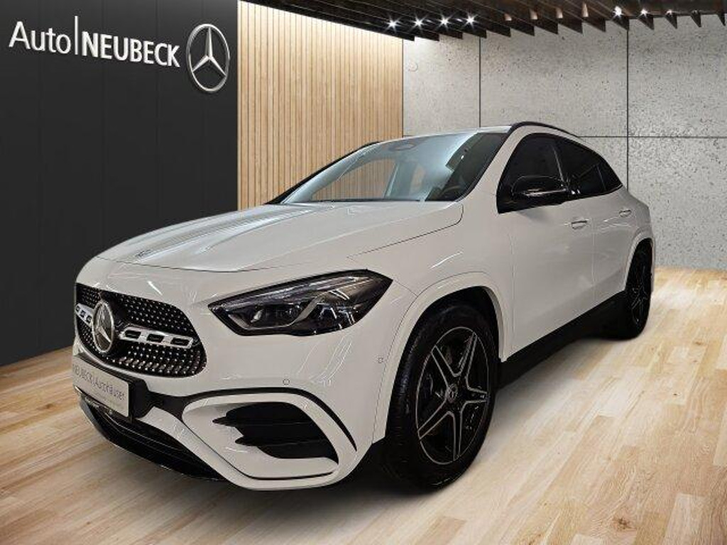 Mercedes-Benz GLA-Klasse GLA 250 4MATIC AMG Line Premium