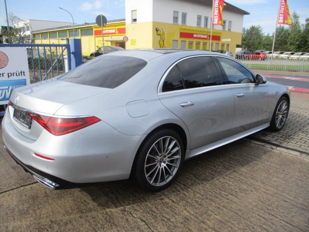 Mercedes-Benz S-Klasse