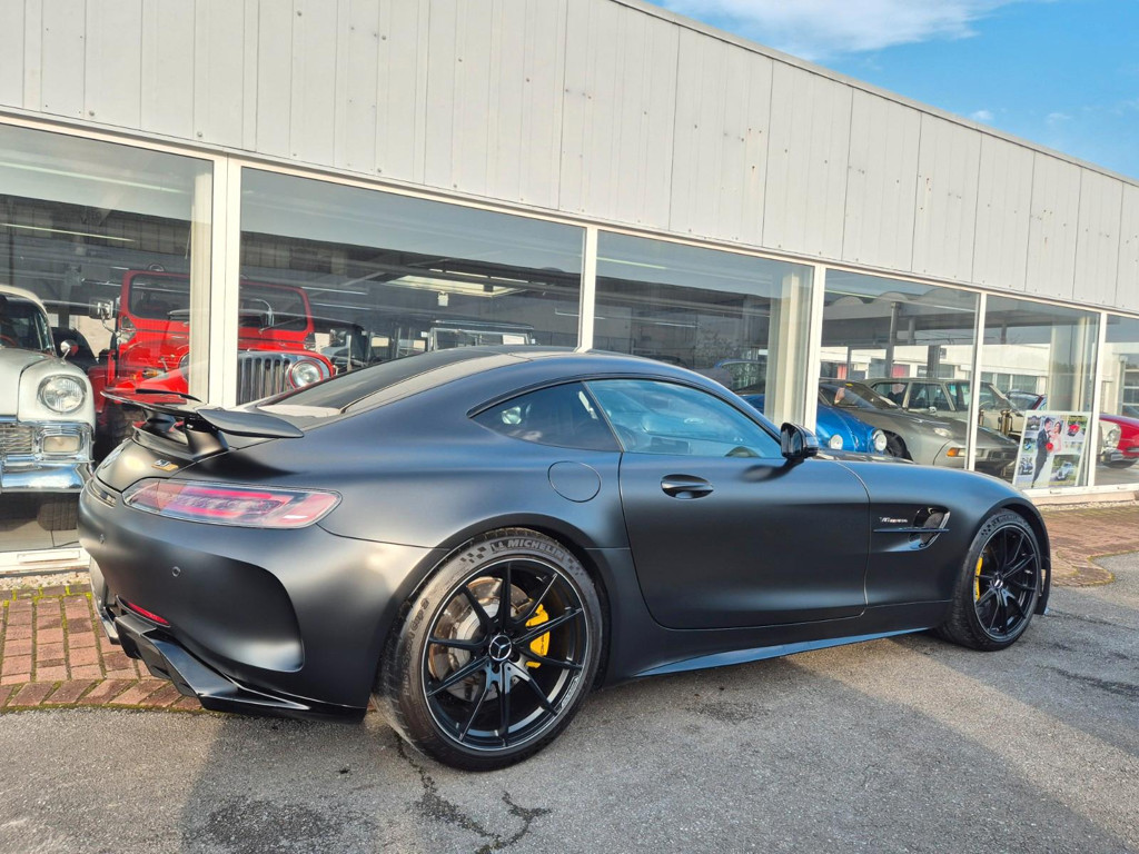 Mercedes-Benz AMG GT