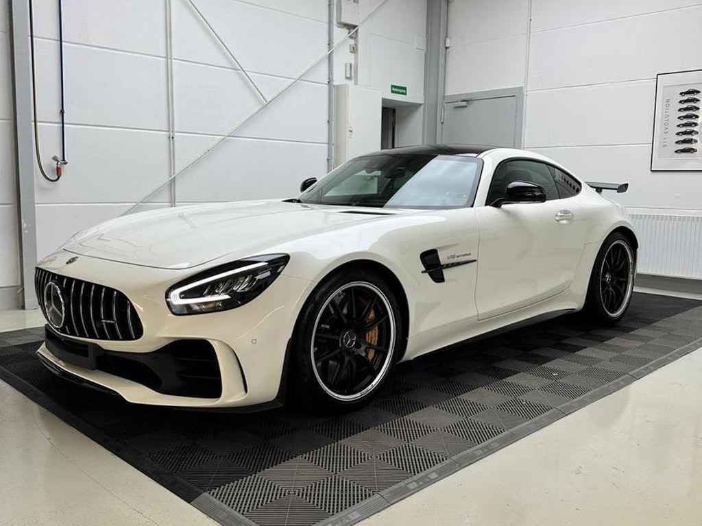 Mercedes-Benz AMG GT AMG Line