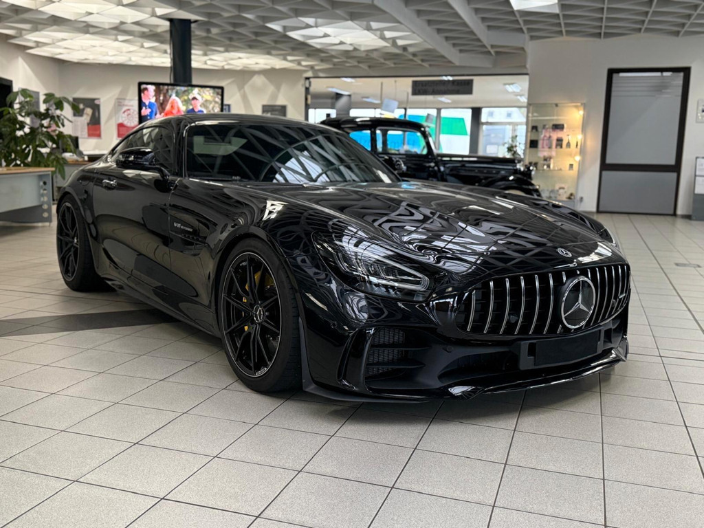 Mercedes-Benz AMG GT AMG Line