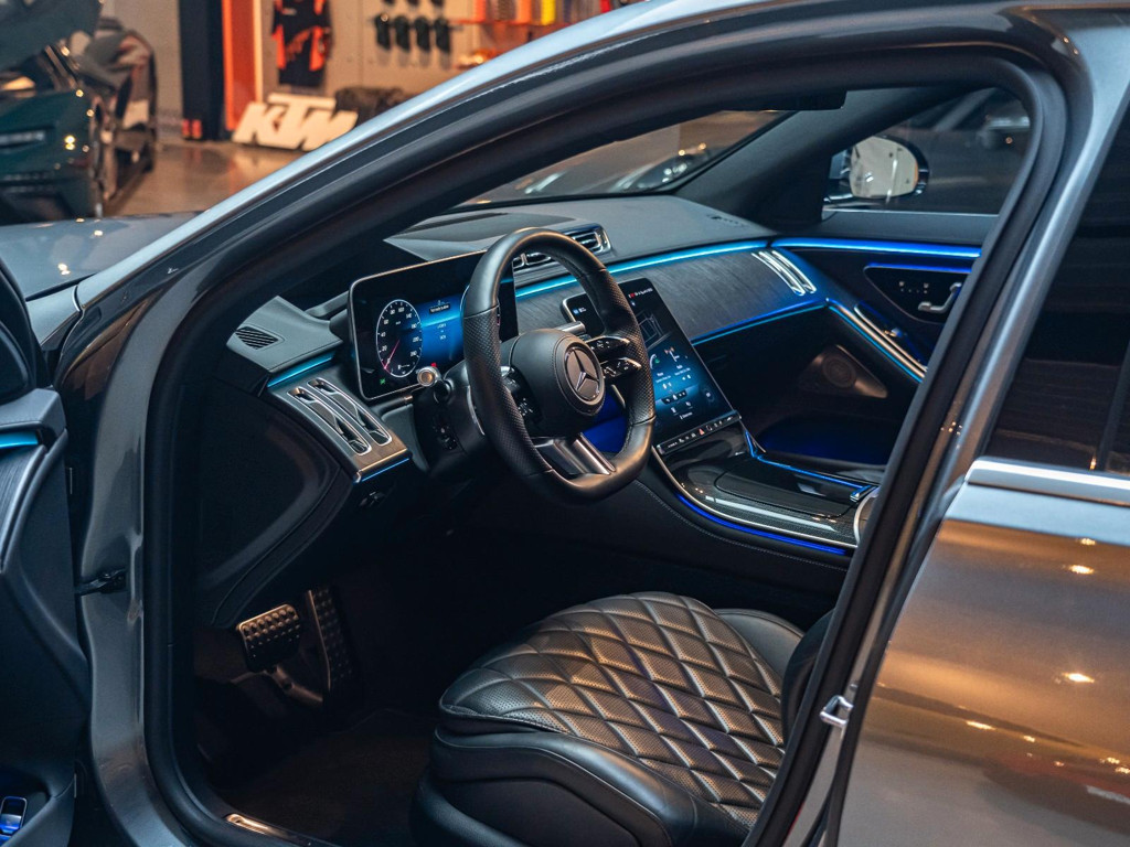 Mercedes-Benz S-Klasse