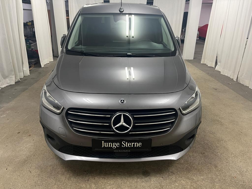 Mercedes-Benz T 180 T 180 d 7Gtr RfKam MBUX Totwi CarPlay