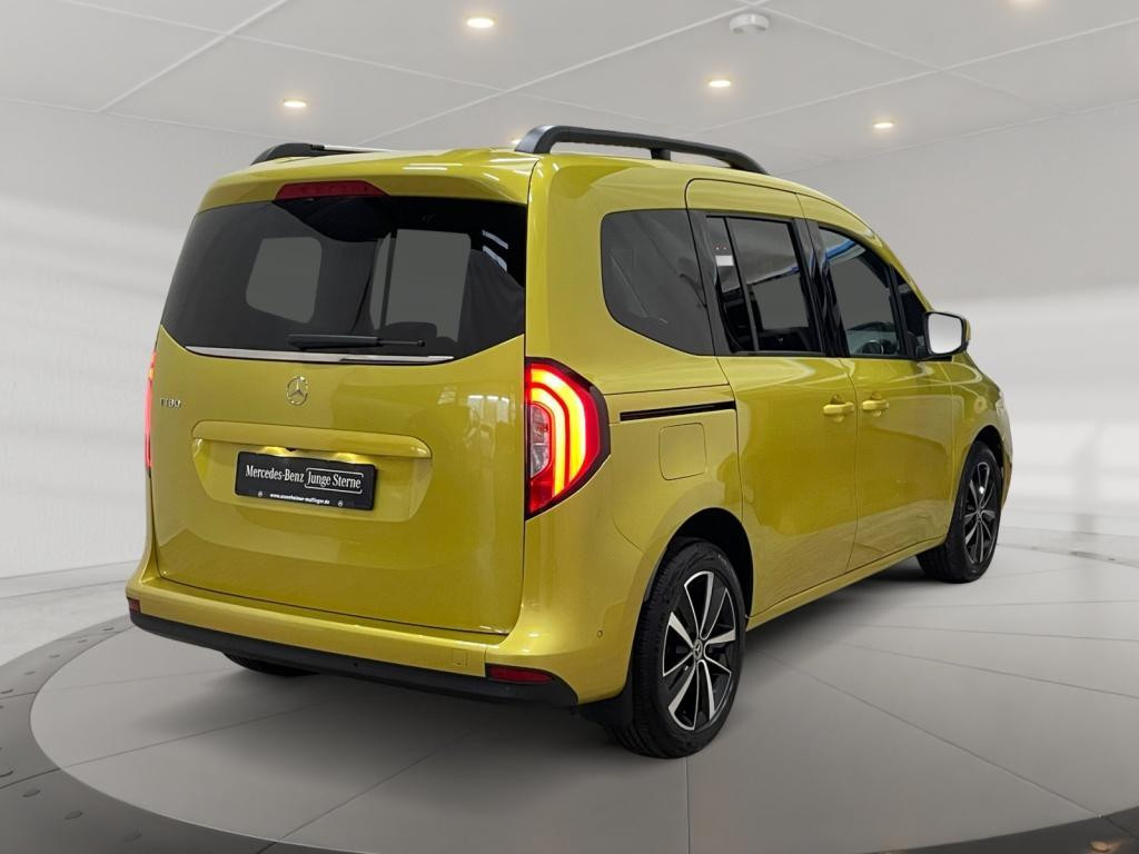 Mercedes-Benz T 180 T 180 d **MBUX,Navi,SHZ,R-Cam