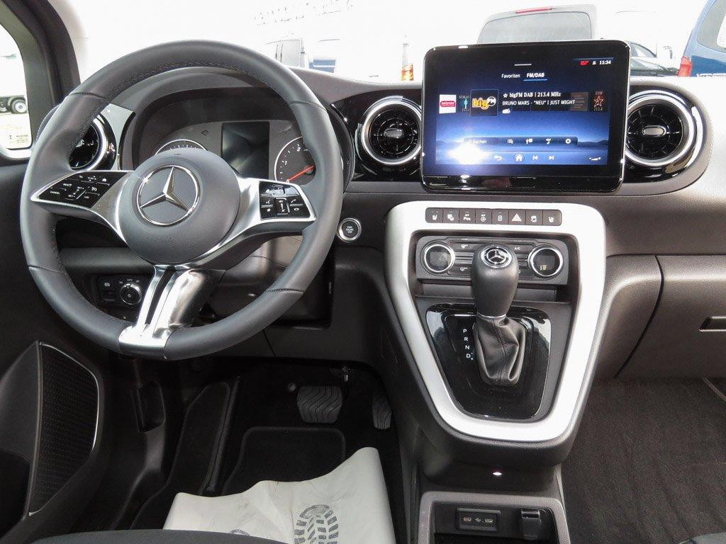 Mercedes-Benz T 180