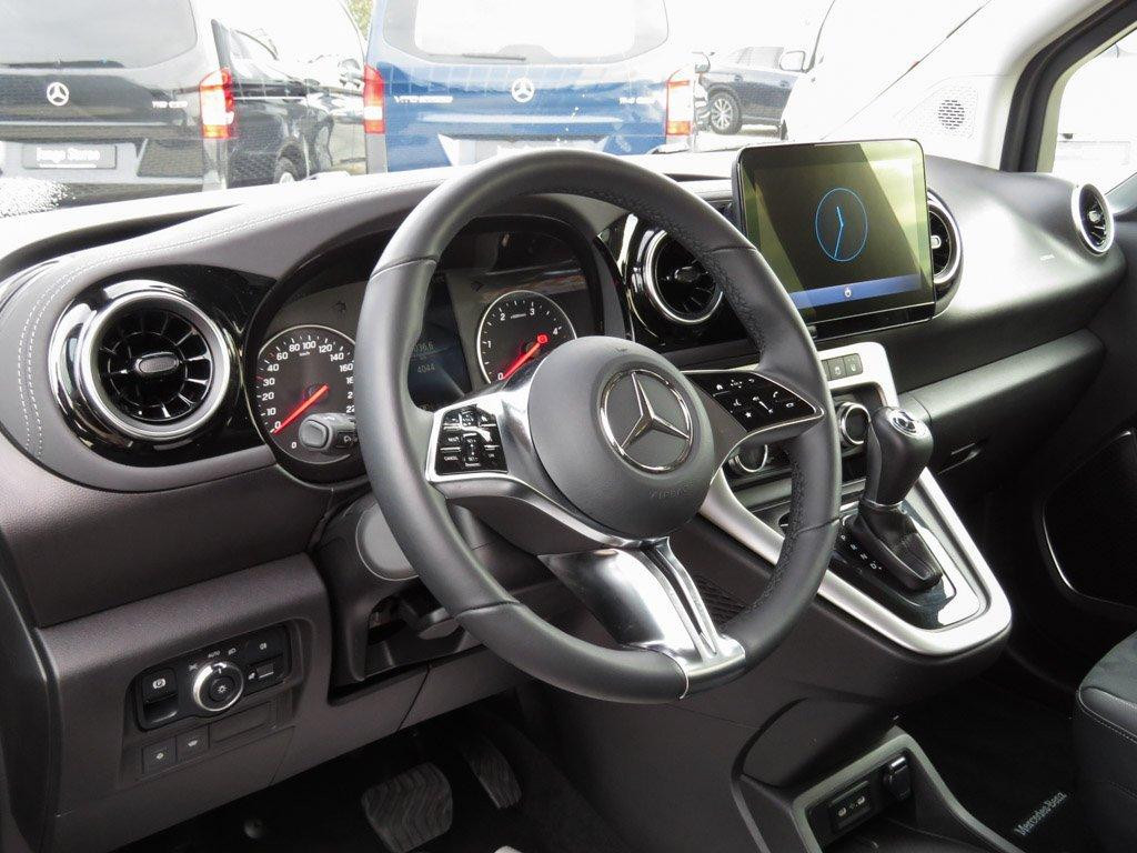 Mercedes-Benz T 180