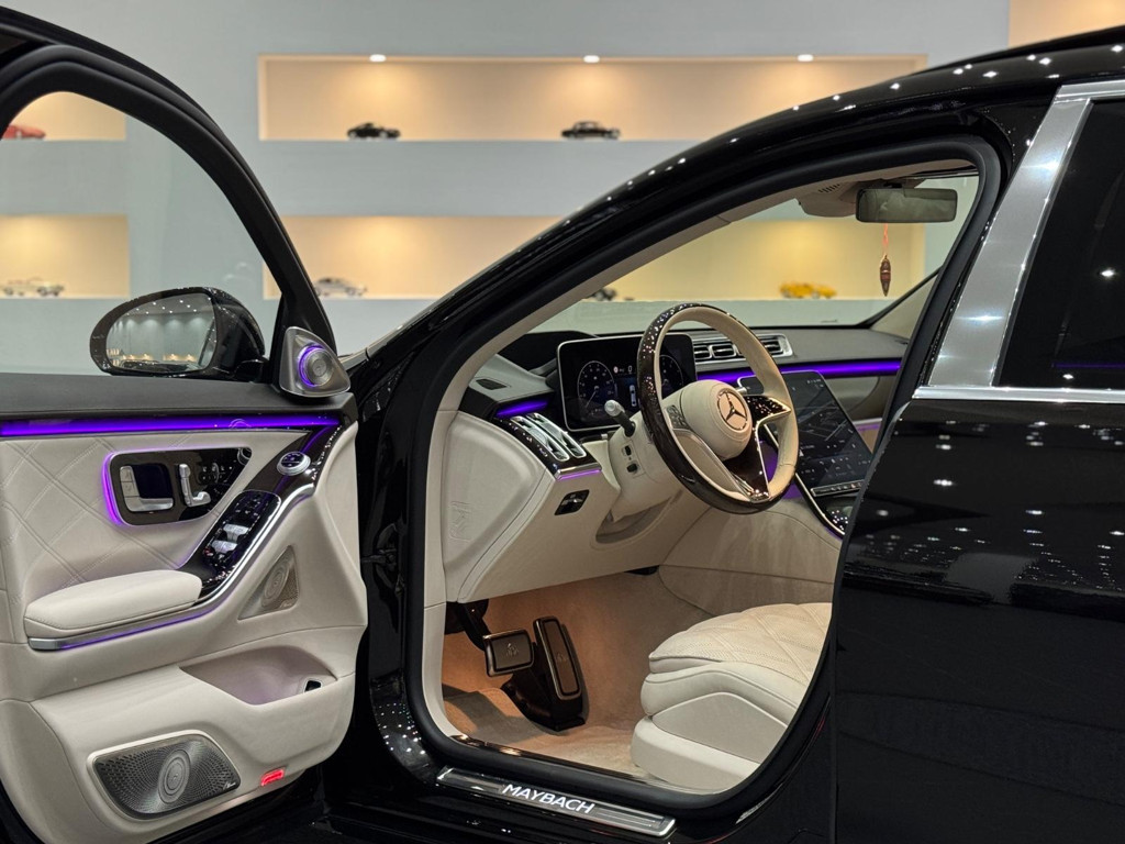 Mercedes-Benz S-Klasse