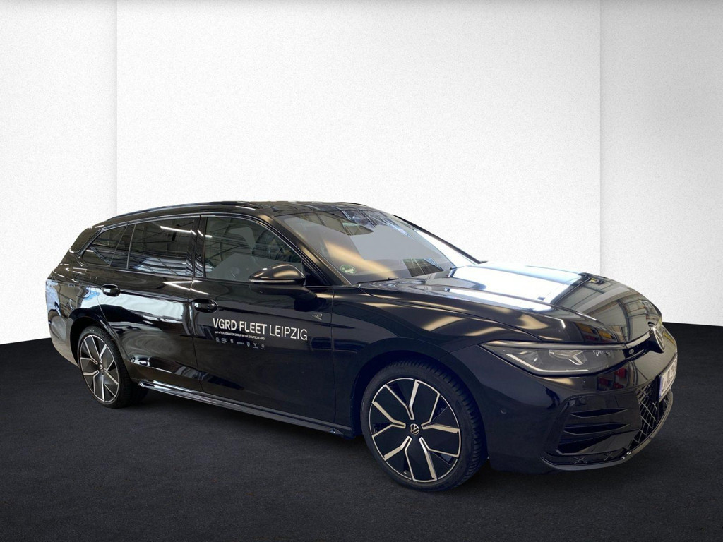 Volkswagen Passat Variant R-Line eHybrid