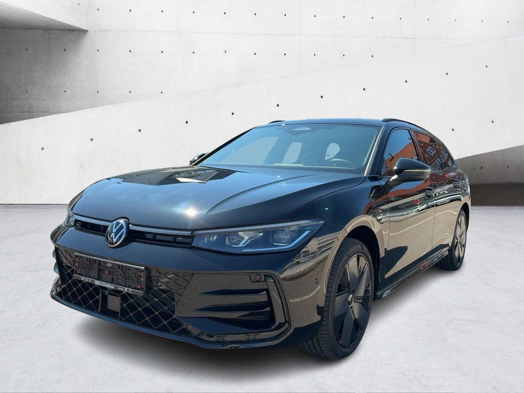 Volkswagen Passat Variant R-Line eHybrid