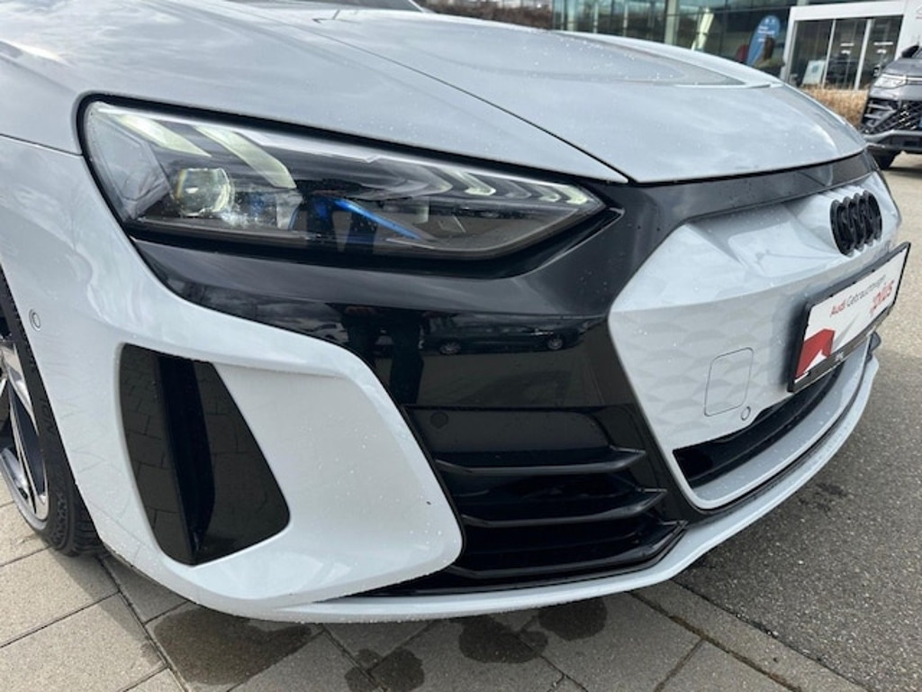 Audi e-tron GT