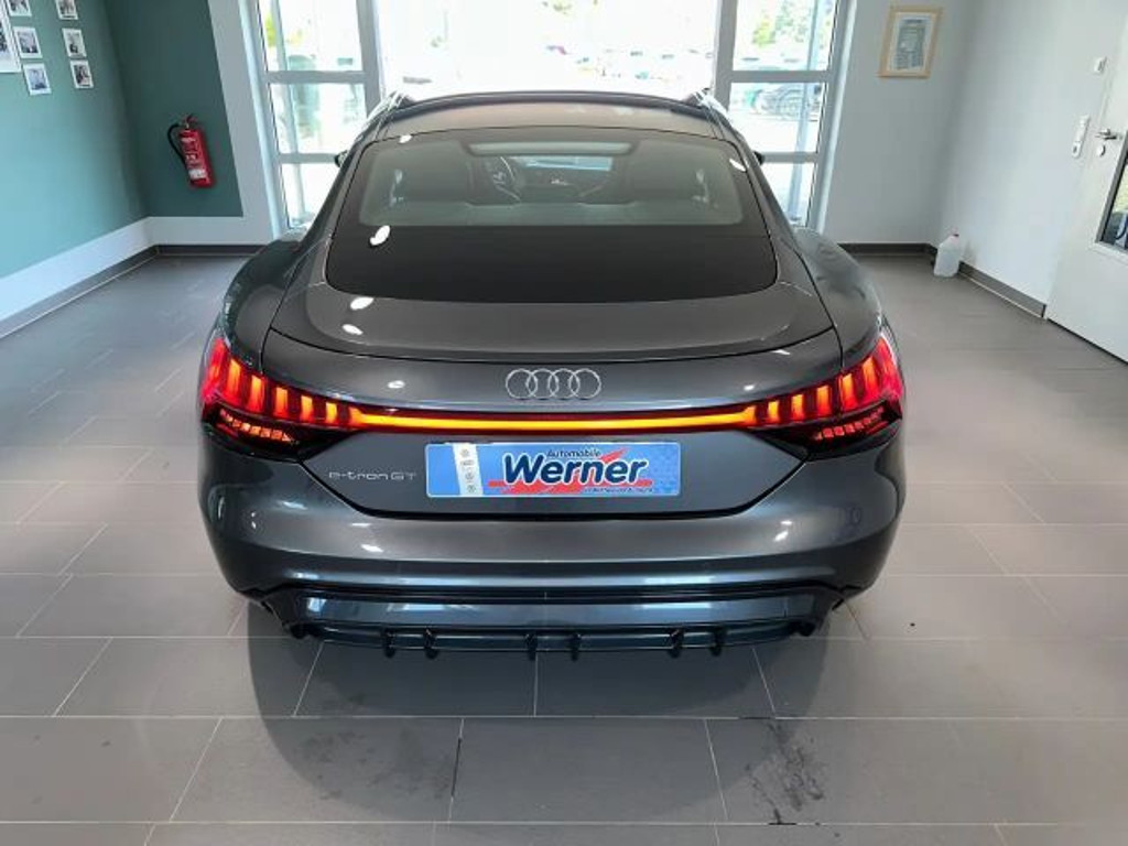 Audi e-tron GT